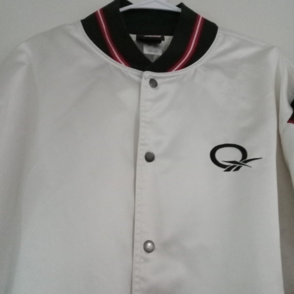 Reebok Question white satin bomber jacket..xl. - Picture 2 of 6